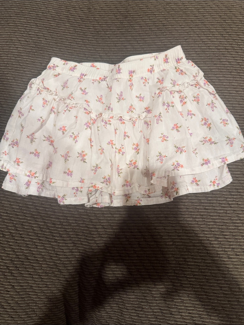 Old Navy White Mini Skirt with Pink & Lavender Floral Print